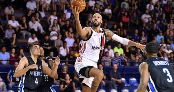 NBB: Flamengo é surpreendido no primeiro período, mas aplica virada