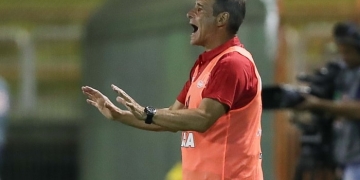 Carpegiani poupar alguns titulares para duelo do Flamengo com o Macaé; confira a lista completa