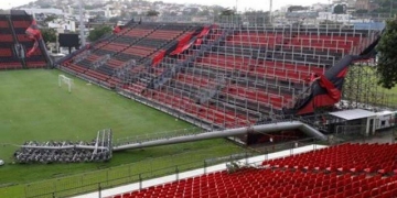 Flamengo inicia obra para reforçar torres da Ilha do Urubu, mas não tem prazo para jogar
