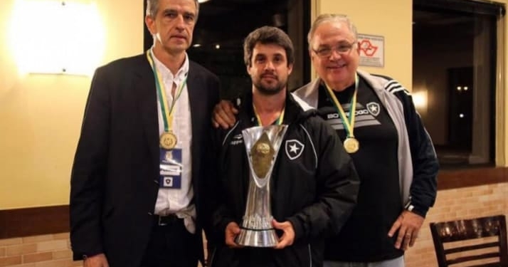 Eduardo Freeland deixa a gerência da base do Botafogo e assumirá cargo no Flamengo