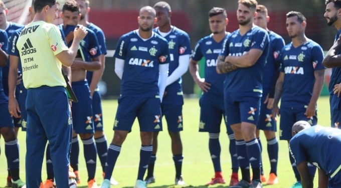 Com perfil do Flamengo, Barbieri começa a ganhar força nos bastidores