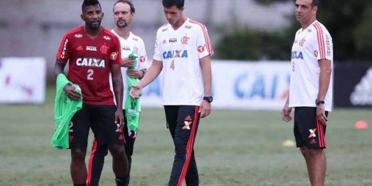 Barbieri dá primeiras dicas do Fla que deve ir a campo sob seu comando