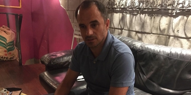 Caetano revela bastidor de saída: "As redes sociais têm influência absurda no clube"