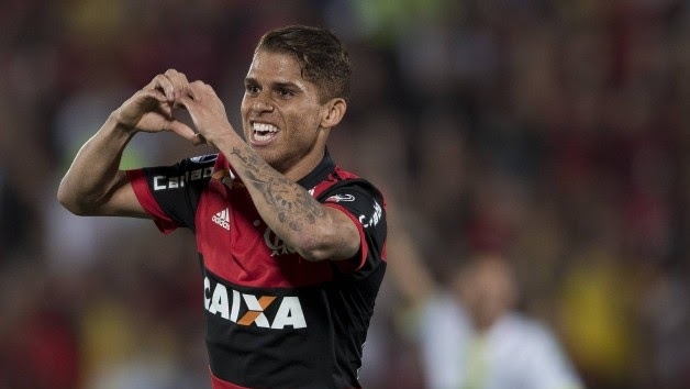 Cuéllar diz que Rueda foi fundamental para sua permanência no Flamengo