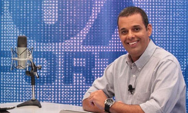 Calheiros diz que só Tite viu futebol no Diego desde o ano passado: “Entrega muito pouco”