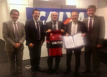 Flamengo assina contrato de renovação com a CAIXA
