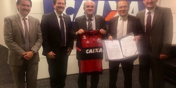 Flamengo assina contrato de renovação com a CAIXA