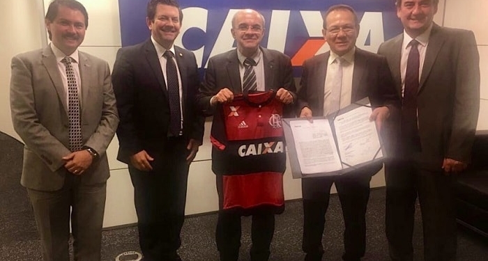 Flamengo assina contrato de renovação com a CAIXA