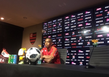 Juan cita vergonha, mas não vê falta de empenho no Fla: ''Não correu menos''