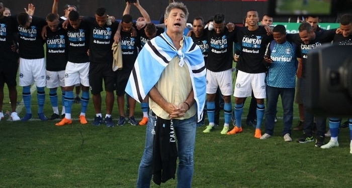 Campeão gaúcho, Renato confirma permanência no Grêmio e diz "não" ao Fla
