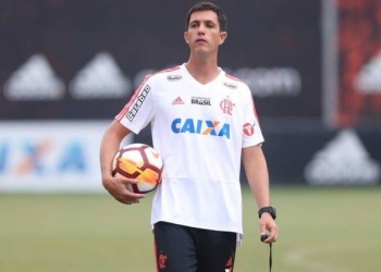Barbieri engrossa lista de técnicos inexperientes do Fla na Libertadores