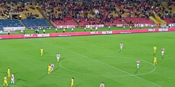De olho no Fla, Santa Fe poupa no Colombiano, e artilheiro evita eliminação