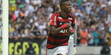 Flamengo não assumia a liderança do Brasileiro desde a primeira rodada de 2011