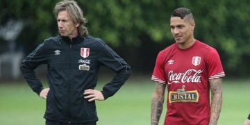 Gareca abre o jogo sobre a situação física de Guerrero e diz como vê atacante do Fla