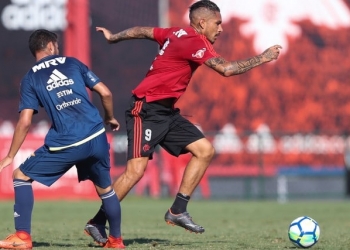 Contagem regressiva: Guerrero atinge nível do elenco e está apto fisicamente a jogar