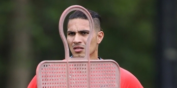 Guerrero quer três anos, e renovação trava em meio a desgaste com o Flamengo