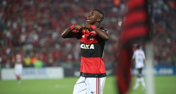 Flamengo anuncia lucro recorde em 2017 e revela estratégia para seguir baixando dívida