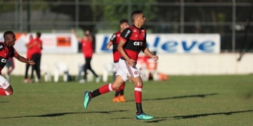 Herói no Sub-20, Vitor Gabriel se inspira em Guerrero e promete gols contra o Vasco