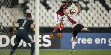 Botafogo inflaciona aluguel do Engenhão e Flamengo pode desistir de acordo