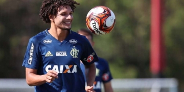 Arão no Inter? Caetano diz que vai se informar de tudo sobre volante do Flamengo