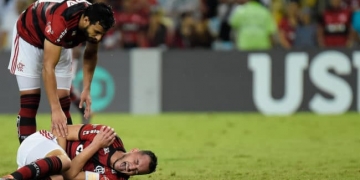 Luxação Acromio Clavicular: entenda a lesão de Réver e o prazo de retorno