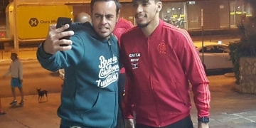 Com Paquetá, Flamengo chega a BH para duelo dos líderes do Brasileirão