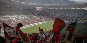 De cada 100 brasileiros que acompanham futebol de perto, 23 são flamenguistas