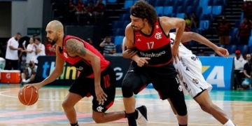 Flamengo bate Mogi, consegue primeira vitória na série e força jogo 4