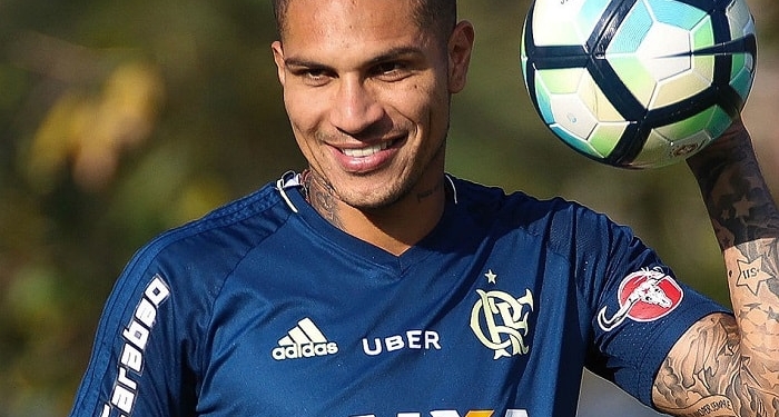Flamengo adota estratégia para avançar em renovação para manter Guerrero
