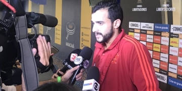 Jogadores oferecem classificação às oitavas para Guerrero: "Ele faz parte dessa vitória"