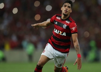 Lucas Paquetá comemora convocação para os 35 de Tite
