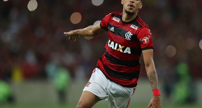 Lucas Paquetá comemora convocação para os 35 de Tite