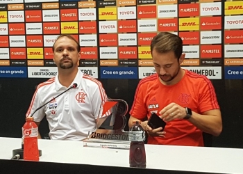 Auxiliar, Maurício Souza explica expulsão de Barbieri: "Reclamou de algumas faltas"