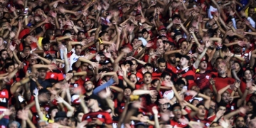 Menos tumulto, mais festa: torcida do Fla supera incidentes em volta à Libertadores
