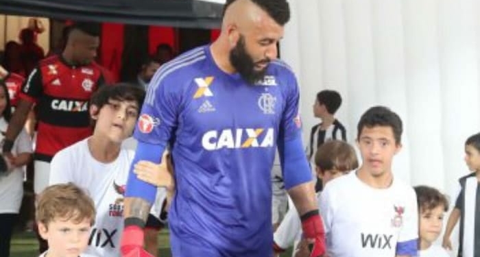 Muralha revela desejo de voltar e comenta pressão no Flamengo: “Estava muito difícil para mim”