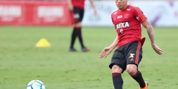 Colômbia divulga lista na 2ª, e Cuéllar desfalca o Fla contra Bahia e Corinthians