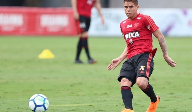 Colômbia divulga lista na 2ª, e Cuéllar desfalca o Fla contra Bahia e Corinthians