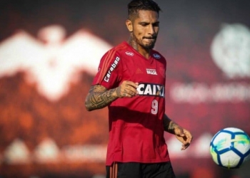 Fla discute processar Federação Peruana e quer saber se Guerrero poderá jogar após Copa