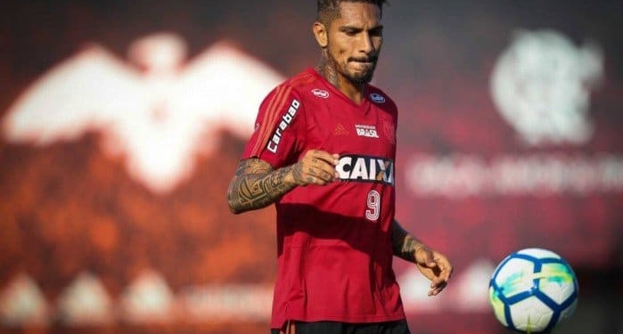 Fla discute processar Federação Peruana e quer saber se Guerrero poderá jogar após Copa