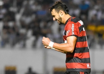 Dourado volta a marcar, Fla bate Ponte e tem vantagem na Copa do Brasil