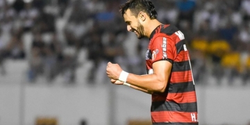 Dourado volta a marcar, Fla bate Ponte e tem vantagem na Copa do Brasil