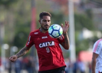 Fla joga pelo empate contra a Ponte e tem disputa acirrada entre Guerrero e Dourado