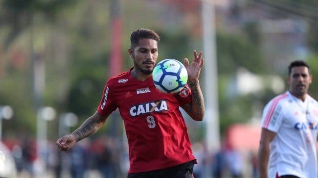 Fla joga pelo empate contra a Ponte e tem disputa acirrada entre Guerrero e Dourado