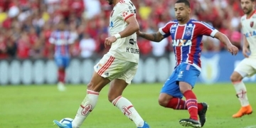 Com média de um gol a cada três partidas, Dourado é defendido por Barbieri