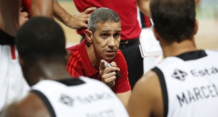 Cogitado na Argentina, Neto, ex-Fla, não descarta trabalho internacional