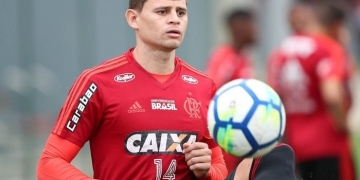 Jonas muda o perfil e se destaca por mais roubadas e menos faltas