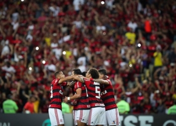 Flamengo avança em negociação por contrato de quatro anos pelo Maracanã