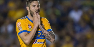 #GignacNoFlamengo: torcedores criam hashtag para pedir contratação do atacante francês