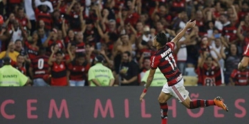 Flamengo quer segurar Vinicius e só venderá Paquetá pela multa