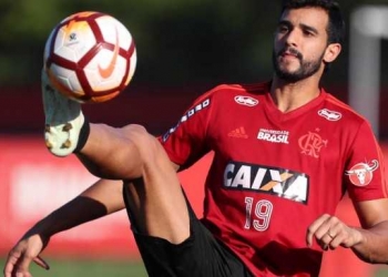 Análise: Sem Guerrero, time e torcida do Fla precisarão abraçar Dourado